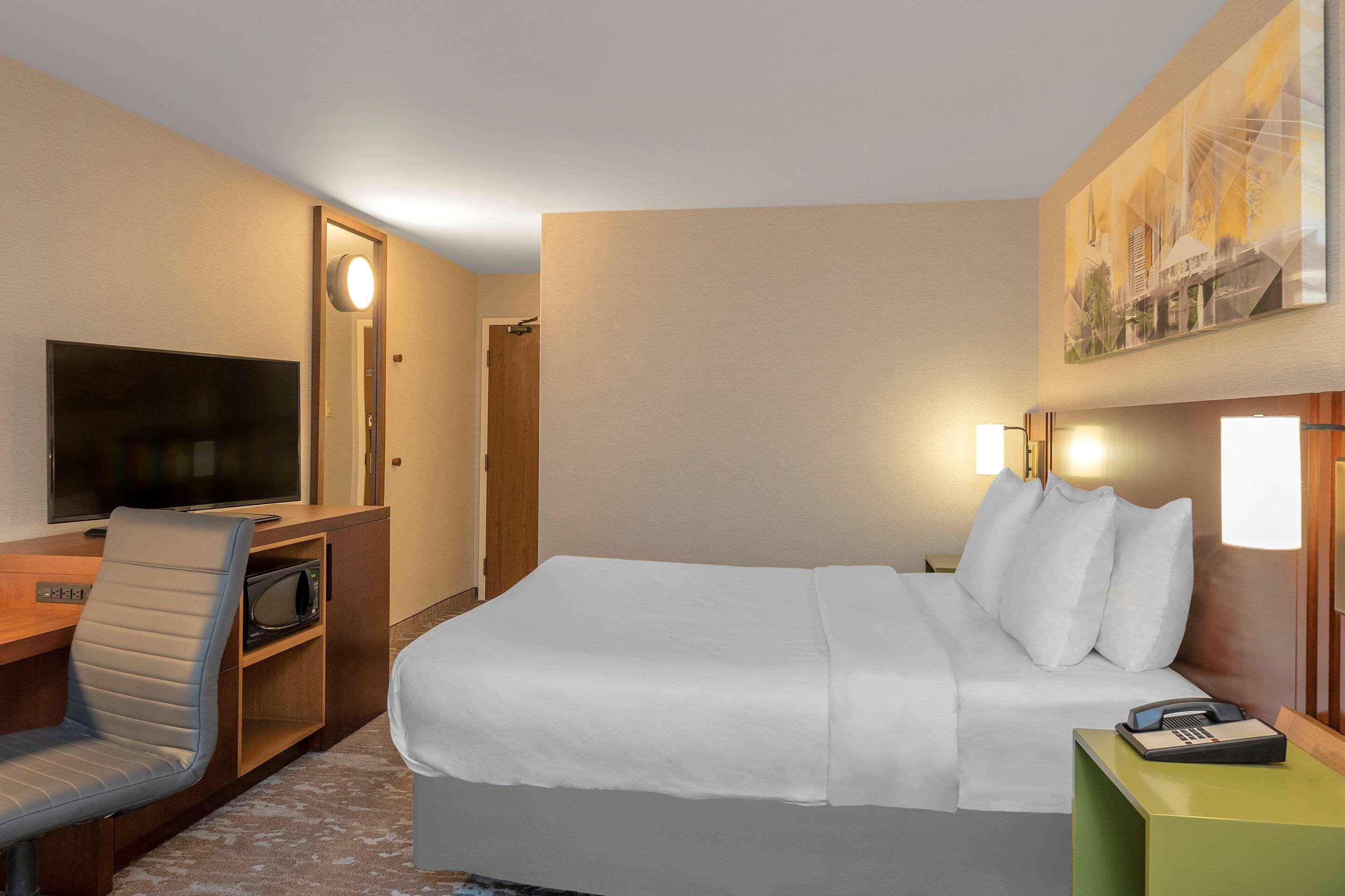 Comfort Inn Ottawa Zewnętrze zdjęcie